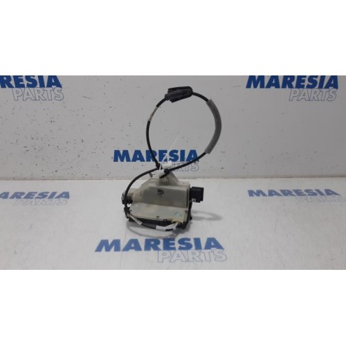 Peugeot - 208 - Front door lock mechanism 4-door, right