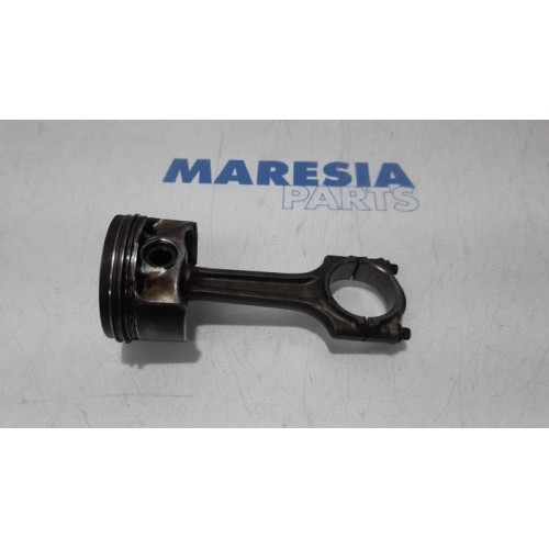 Fiat - 500 - Piston