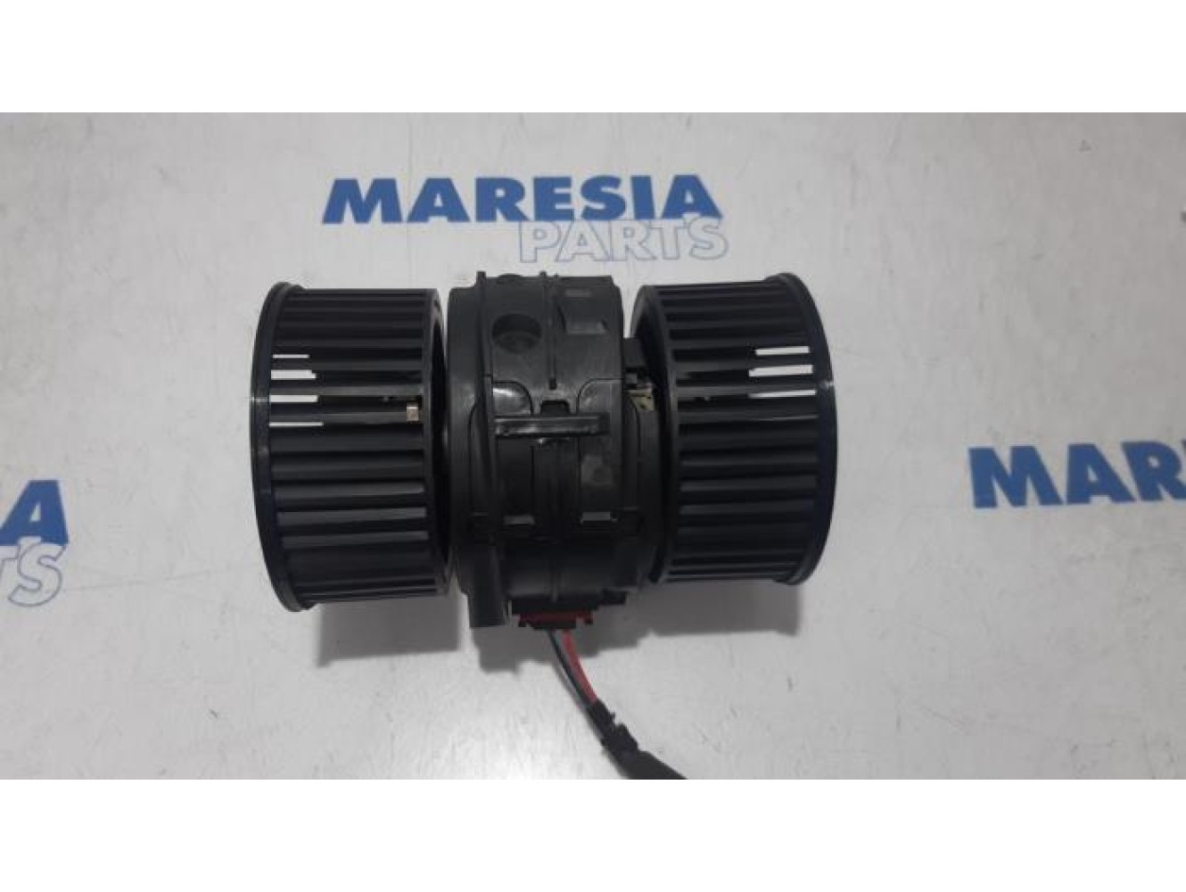 Renault - Megane - Heating and ventilation fan motor