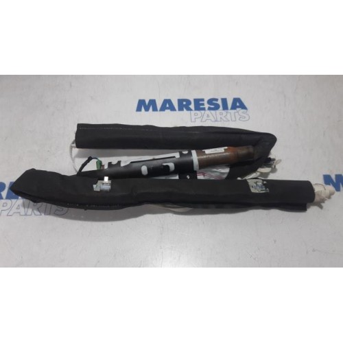 Renault - Megane - Roof curtain airbag, right