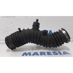Renault - Megane - Air intake hose