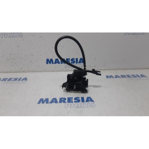 Fiat - Doblo - Door lock mechanism 2-door, right