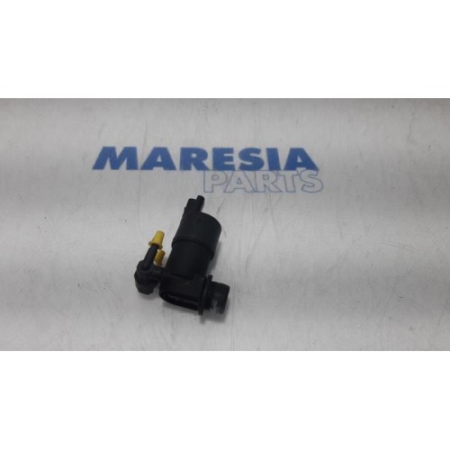 Citroen - C3 - Windscreen washer pump