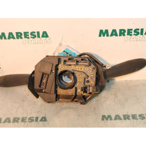 Fiat - Punto - Steering column stalk