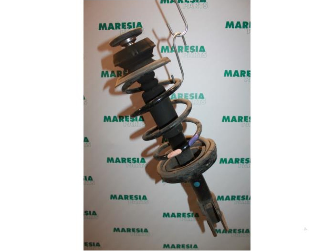 Renault - Kangoo - Front shock absorber rod, right