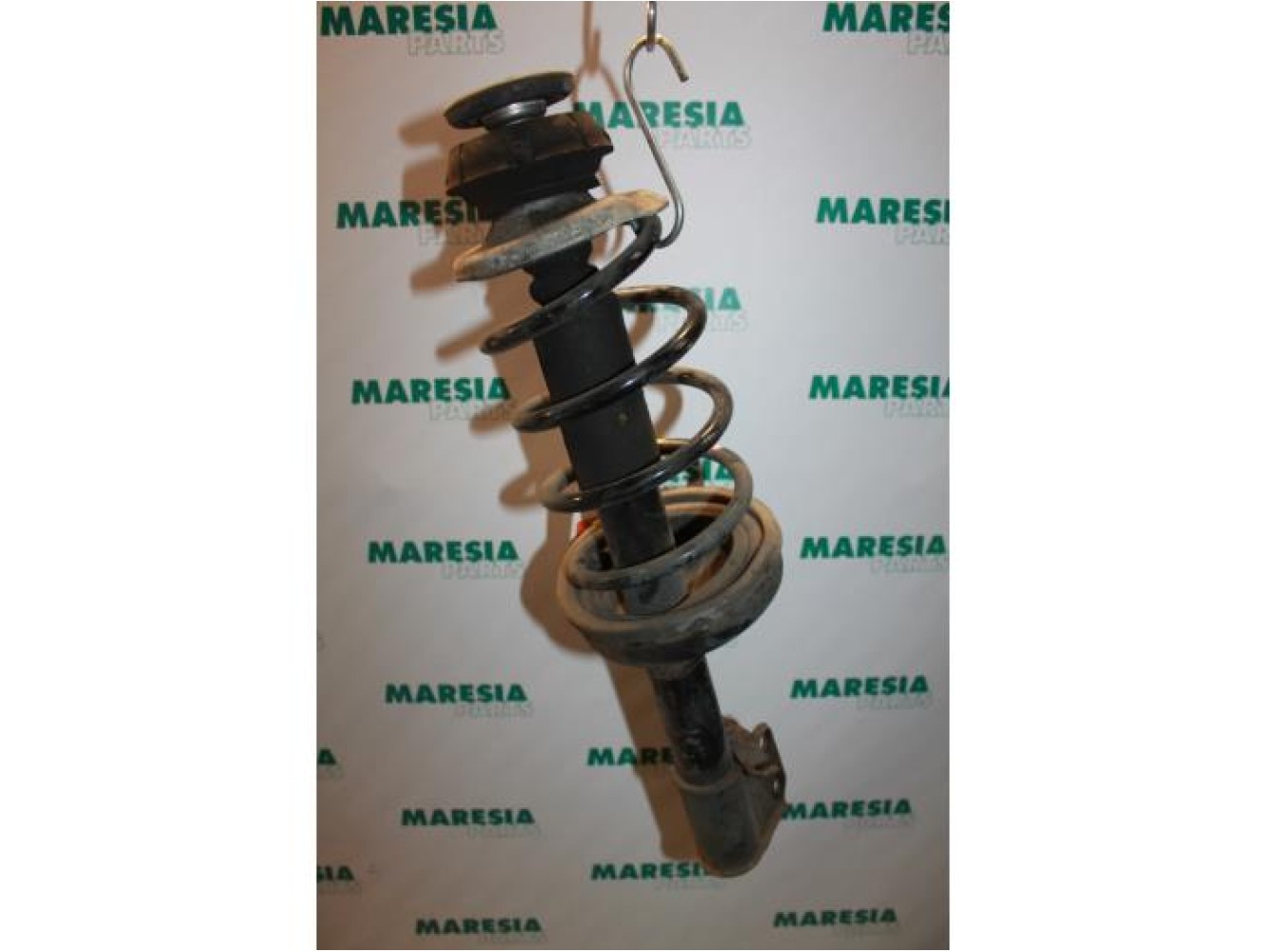 Renault - Kangoo - Front shock absorber rod, right