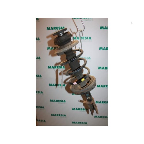 Renault - Kangoo - Front shock absorber rod, right