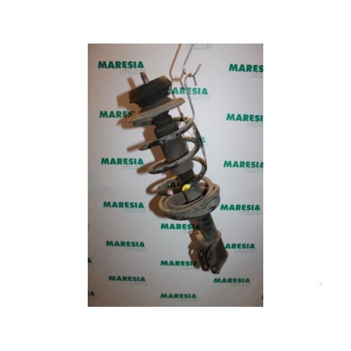 Renault - Kangoo - Front shock absorber rod, right
