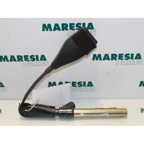 Renault - Laguna - Gordelspanner links