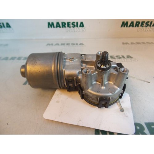 Peugeot - 206 - Front wiper motor