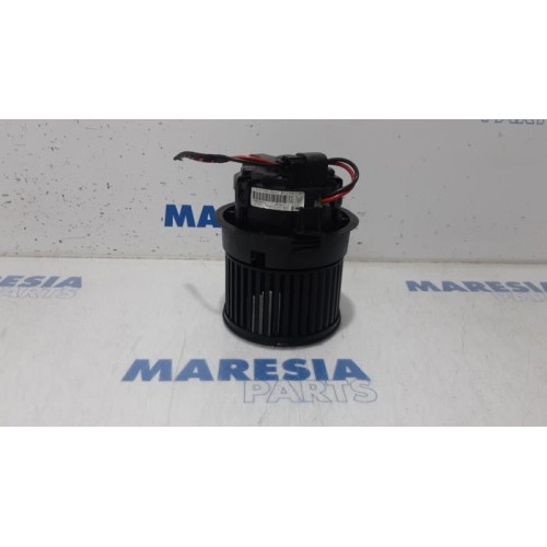 Peugeot - 208 - Heating and ventilation fan motor