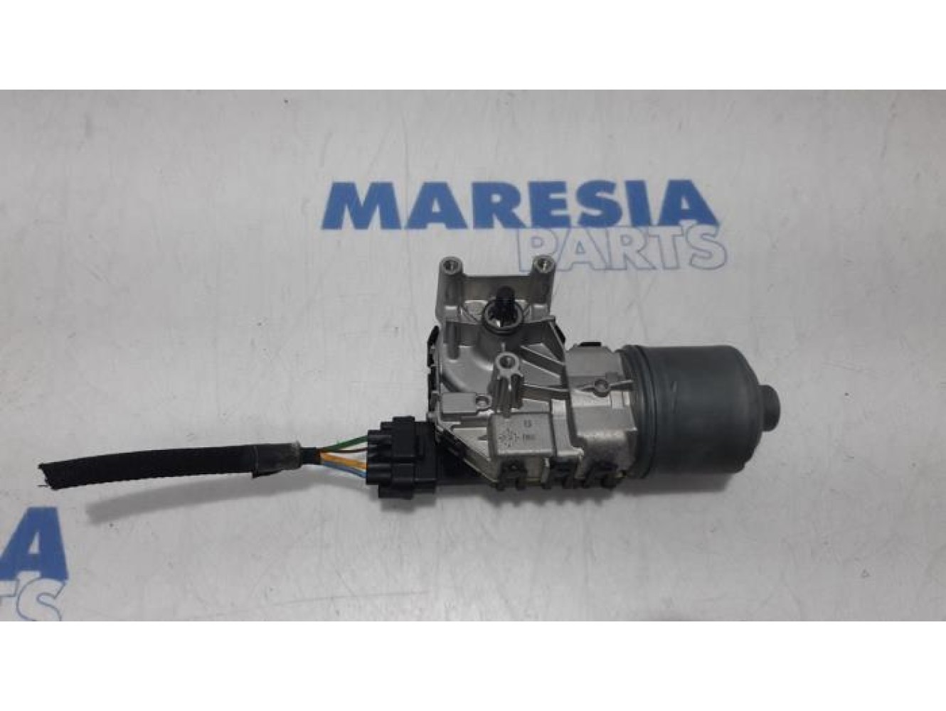 Peugeot - 208 - Front wiper motor