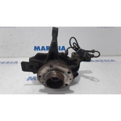 Renault - Megane - Knuckle, front right