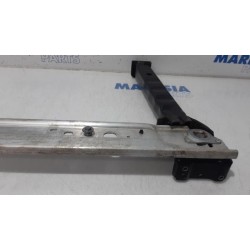 Renault - Megane - Radiator bar