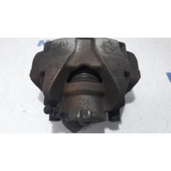 Renault - Megane - Front brake calliper, left