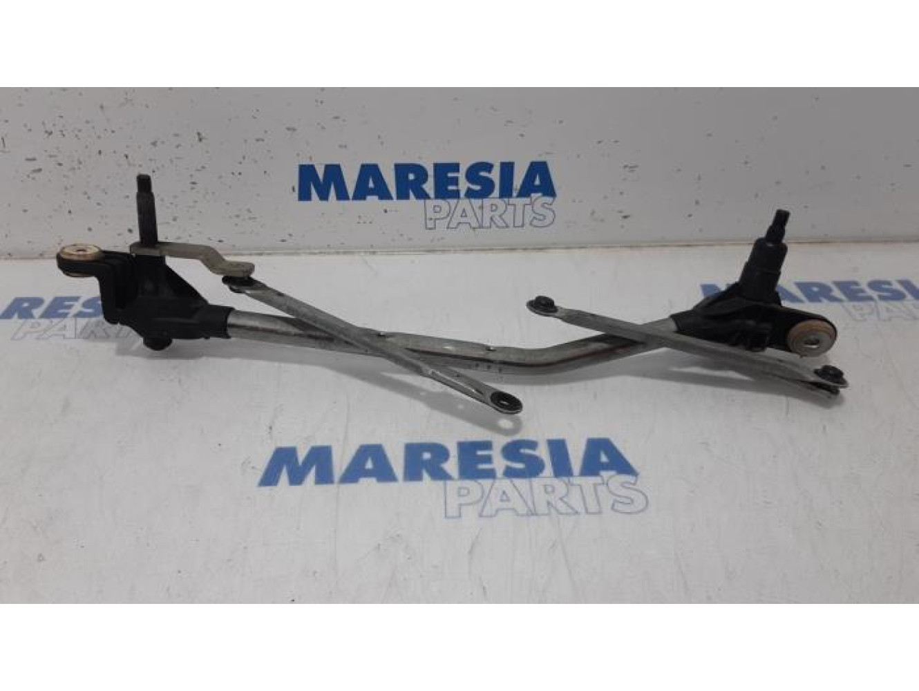 Renault - Megane - Wiper mechanism