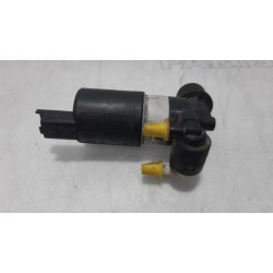 Renault - Megane - Scheibensprüherpumpe vorne