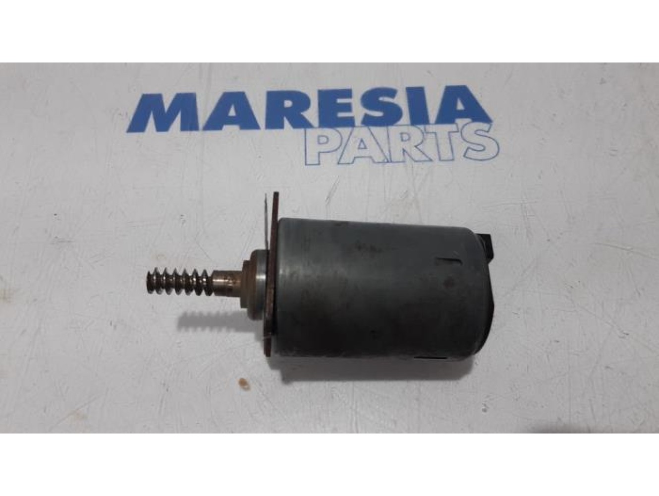 Peugeot - 207 - Camshaft adjuster