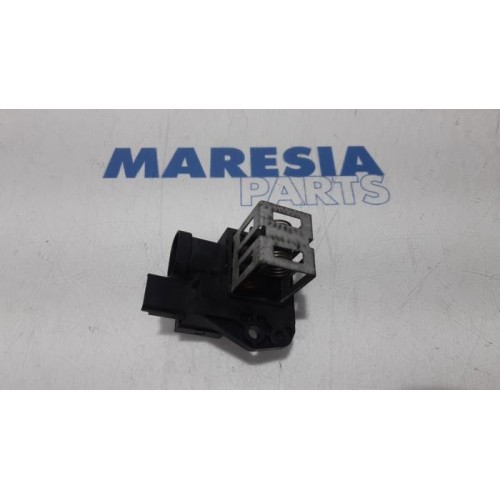 Citroen - DS3 - Cooling fan resistor