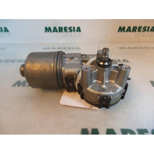 Peugeot - 206 - Front wiper motor