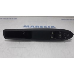 Citroen - DS3 - Multi-functional window switch
