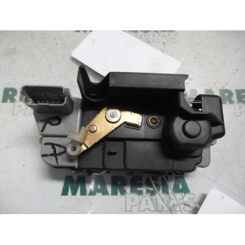 Citroen - C5 - Rear door mechanism 4-door, right