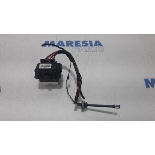 Renault - Megane - Heater resistor