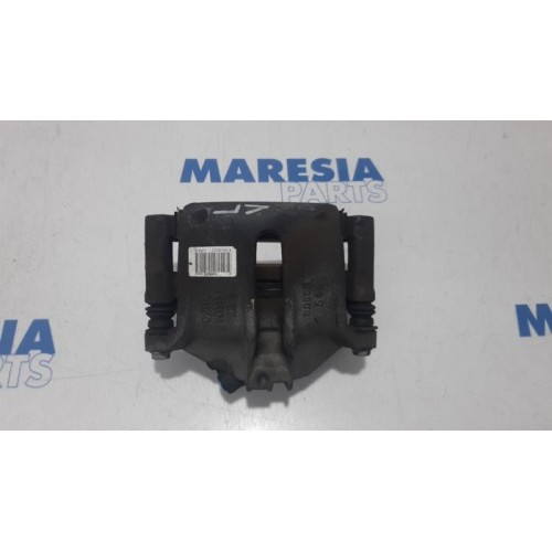 Citroen - DS3 - Front brake calliper, left