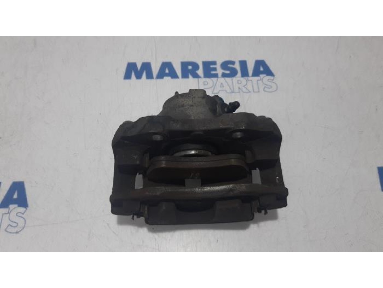 Citroen - DS3 - Front brake calliper, right