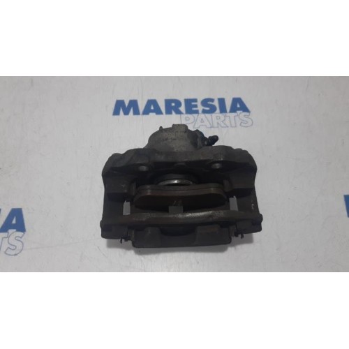 Citroen - DS3 - Front brake calliper, right