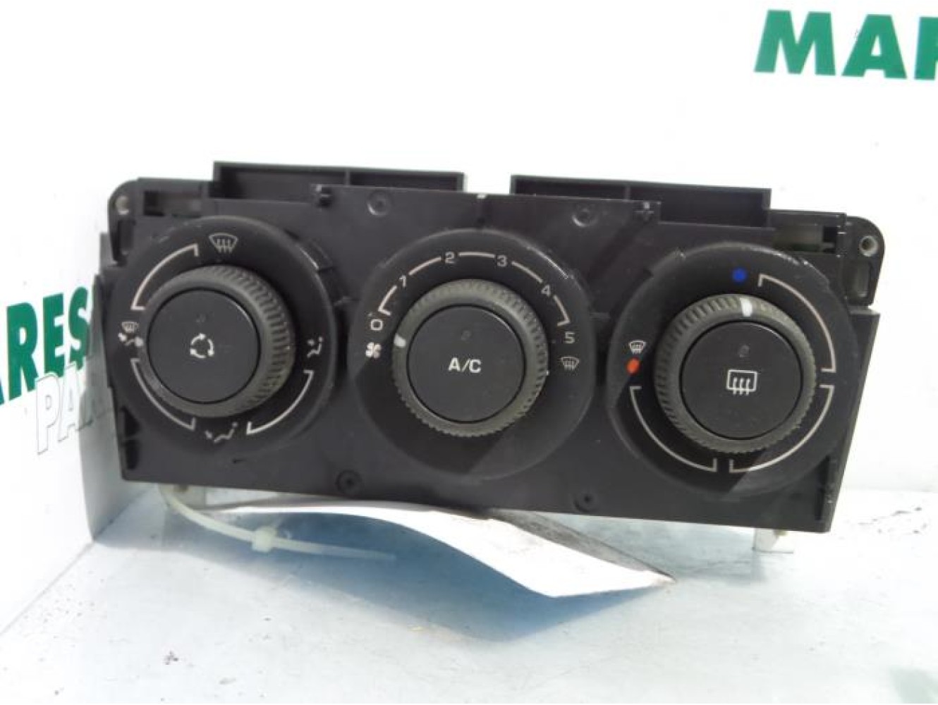 Peugeot - 308 - Heater control panel