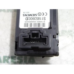 Renault - Megane Scenic - Card reader (lock)