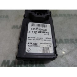 Renault - Megane Scenic - Card reader (lock)