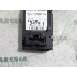 Renault - Megane Scenic - Card reader (lock)
