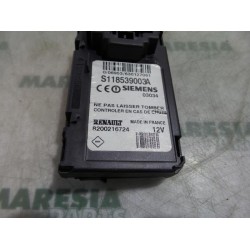 Renault - Megane Scenic - Card reader (lock)