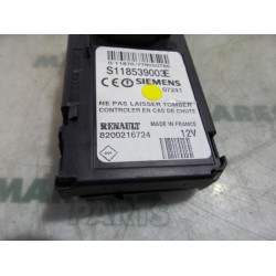 Renault - Megane Scenic - Card reader (lock)
