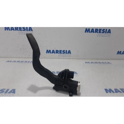 Peugeot - Boxer - Throttle pedal position sensor
