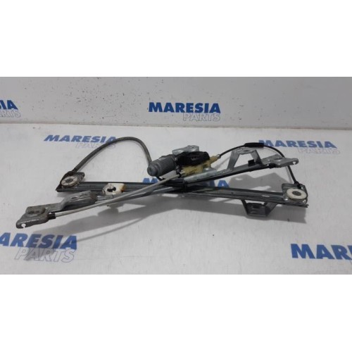 Renault - Kangoo - Window mechanism 4-door, front left