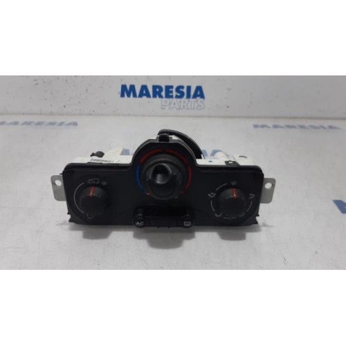 Renault - Kangoo - Heater control panel
