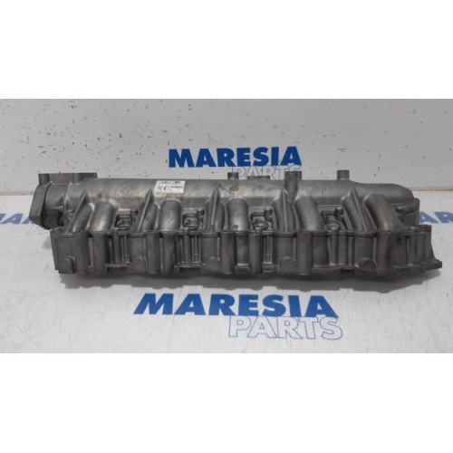 Alfa Romeo - 159 - Intake manifold