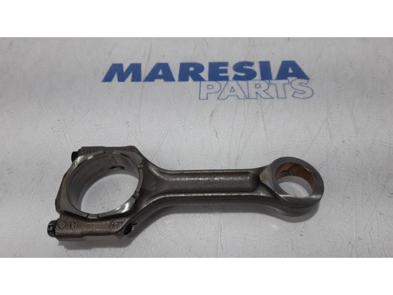 Alfa Romeo - 159 - Connecting rod