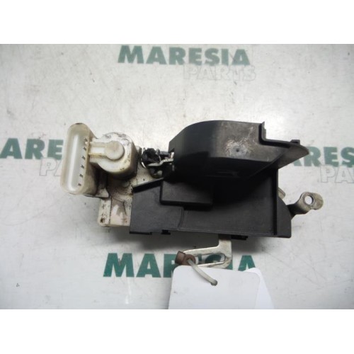 Fiat - Punto - Door lock mechanism 4-door, front left