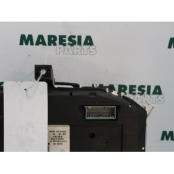 Renault - Megane - Instrument panel