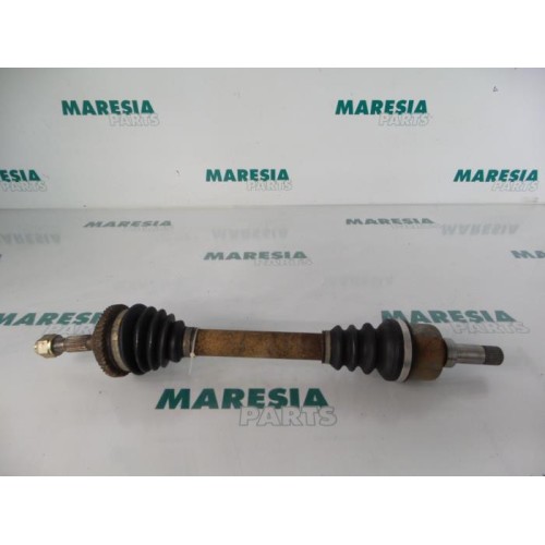 Peugeot - 206 - Front drive shaft, left