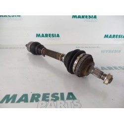 Peugeot - 206 - Aandrijfas links-voor