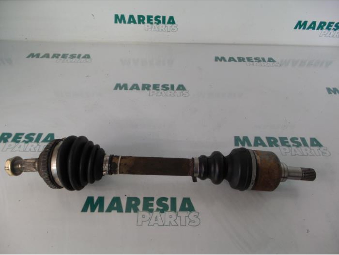 Peugeot - 206 - Aandrijfas links-voor