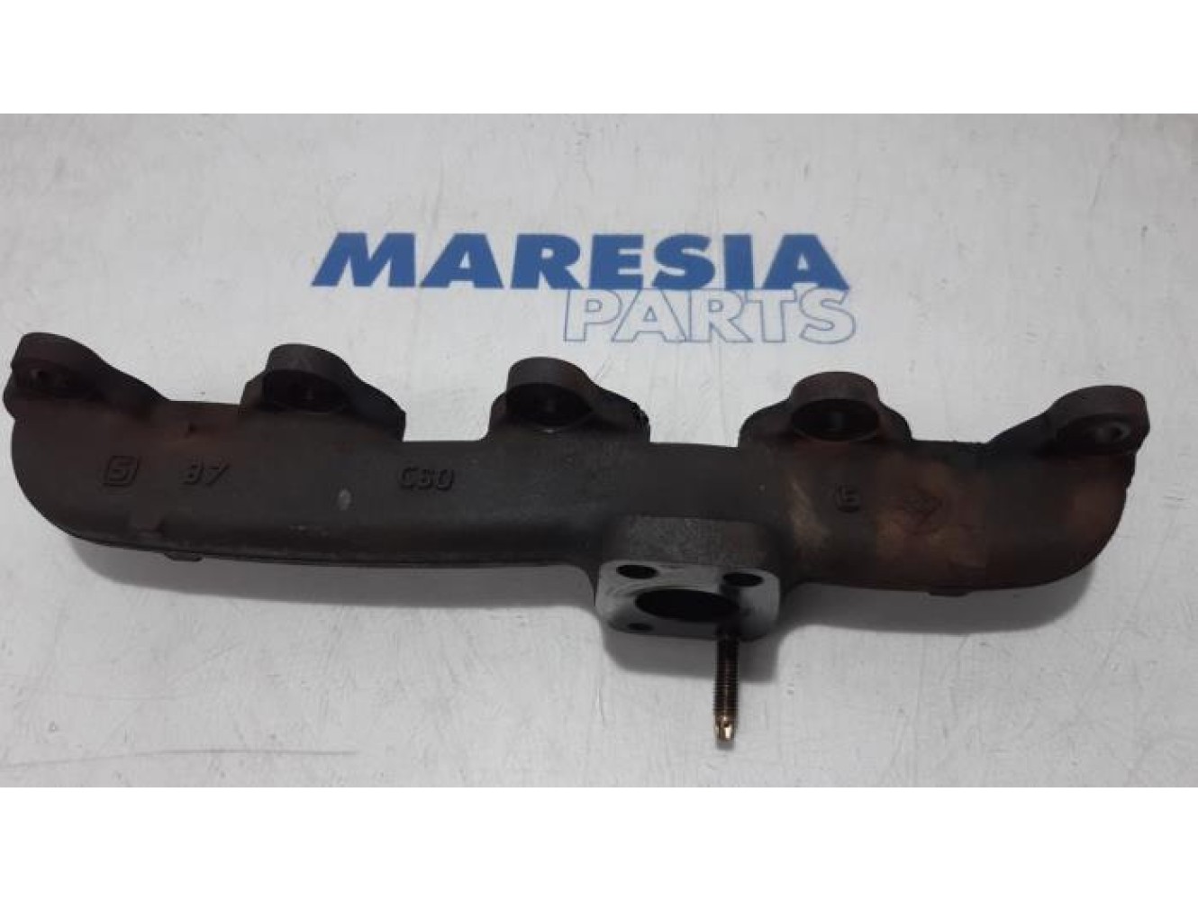 Peugeot - 2008 - Exhaust manifold