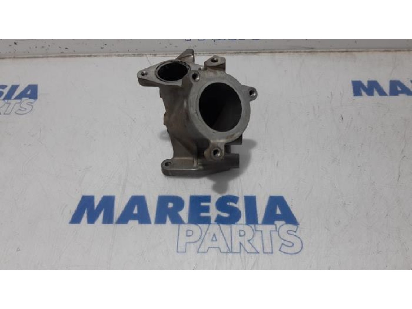 Peugeot - 2008 - EGR tube