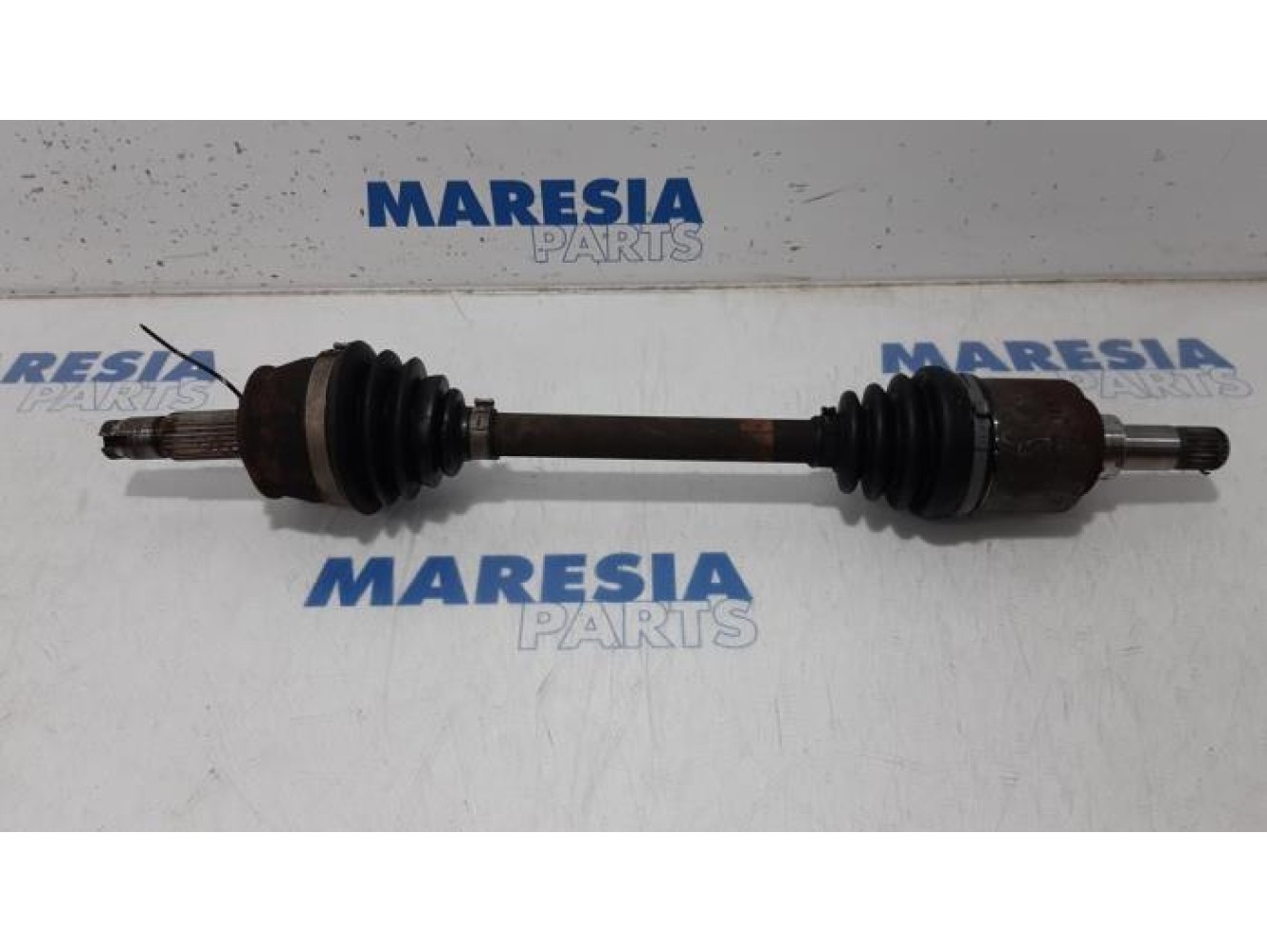 Fiat - Panda - Aandrijfas links-voor