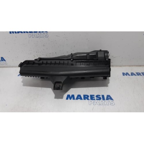 Peugeot - 308 - Air box
